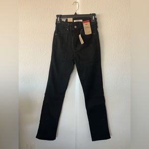 Levi’s 724 high rise slim straight
